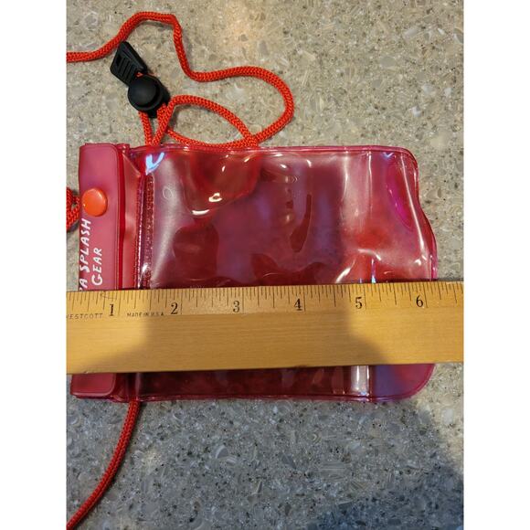 ZUPA Waterproof Cellphone  Pouch Red NWT - Picture 4 of 6